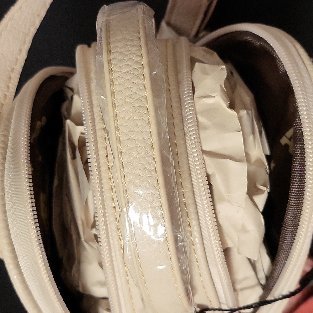 bag - Picture 3 of 3